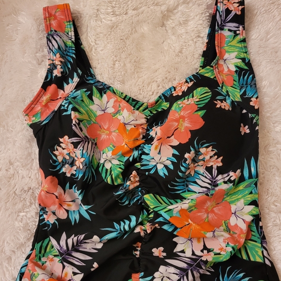 Unique vintage style pin-up byron blue one piece swimsuit - Picture 4 of 8